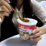 【社畜OLルーティン】正月にアニメを見ながら大食い ダイエットしなきゃ