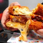 【ダイエットは明日から】オーストラリアのハイカロリーレストラン #Shorts