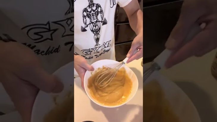 1ヶ月ダイエットチャレンジ【食事編】漢筋肉パンケーキ　#shorts