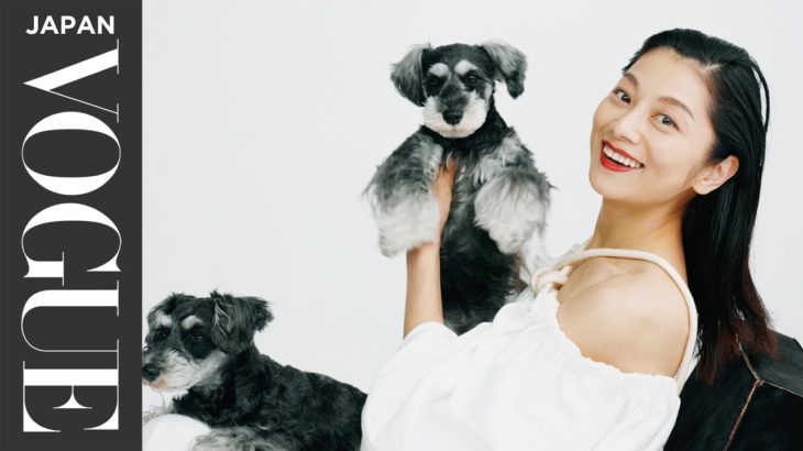 小池栄子の「愛」をテーマにしたビューティ撮影に密着！| Inside VOGUE JAPAN | VOGUE JAPAN