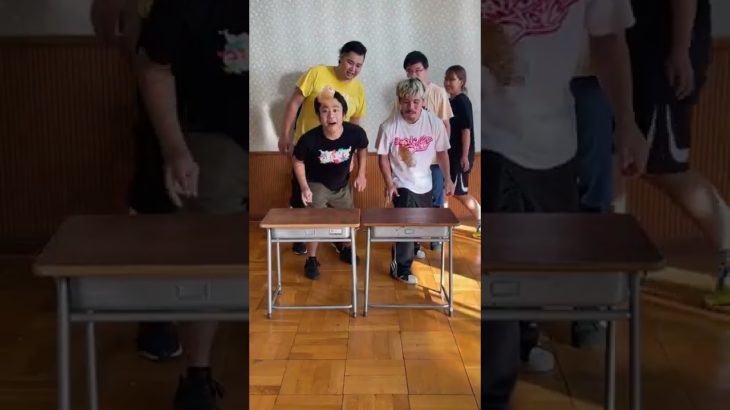 平成フラミンゴとダブルボトルフリップチャレンジ！！ #shorts #コラボ #ボトルフリップ