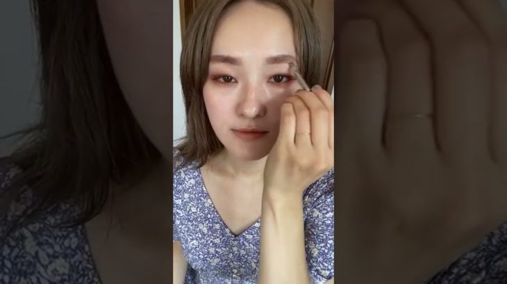 【眉毛もしっかり秋メイク♡】#shorts #コスメ #眉毛
