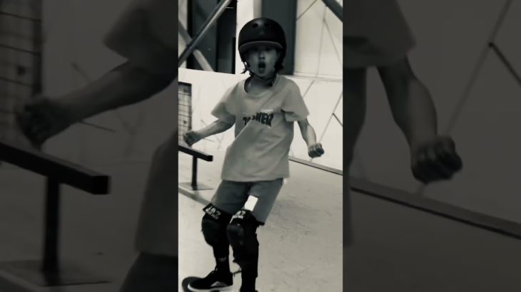 【sk8ムービーNo.11】kickflipfsbluntslide初メイク