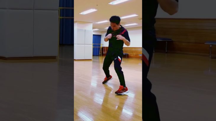 【ダイエットルーティン】プロボクサーのように身体を引き締めるパンチトレーニング方法がこちら。（ボクササイズ・ボクシング編）　#shorts