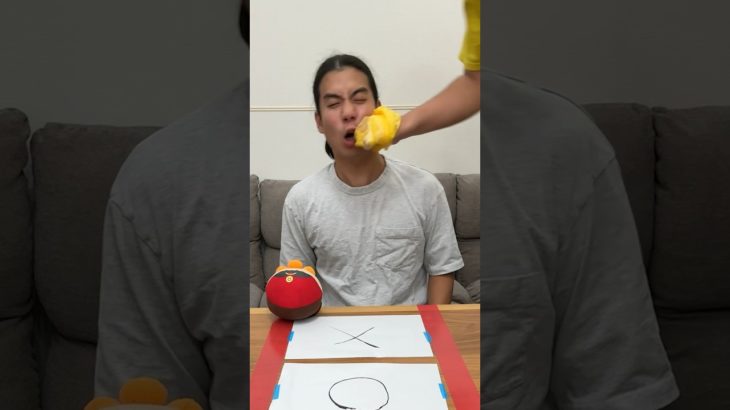 マルバツアンパンマンボールでアンパンチされてバイバイキンするのは誰だ！？ #shorts