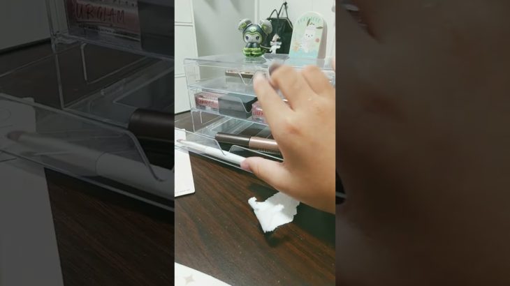 お母さんに新しいメイクセット買ってもらったよ!可愛い!音聞こえないけど…コメント無効になるの嫌ー