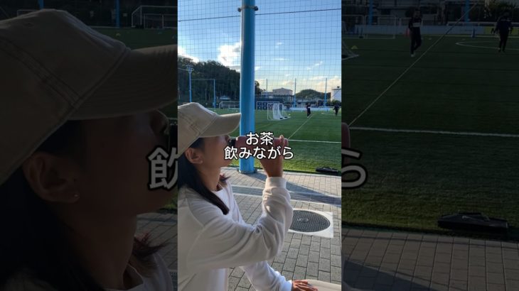 どこでも筋トレお茶飲みながら筋トレ#トレーニング #筋トレ #ダイエット