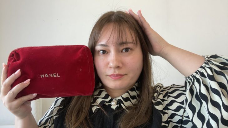 メイクしながらの配信！