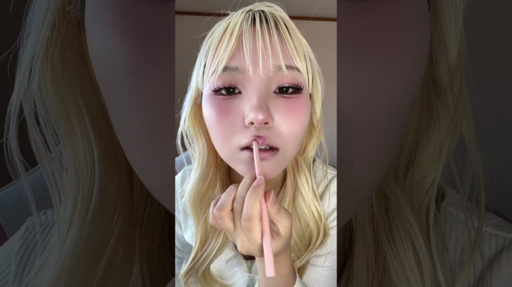 これでぷっくり唇ができる⁉️検証しました‼️#shorts #メイク #makeup #コスメ #検証 #リップメイク #howto #おすすめ