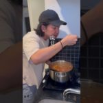 ダイエットの為にほぼ毎日食べてる無水カレーがうますぎた(4から5食バージョン)                                 #無水カレー　#無水カレーニキ　#ダイエット　#筋トレ