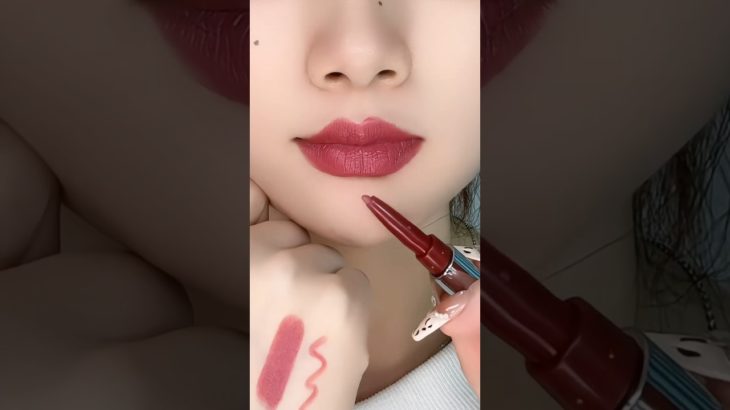 Lipstick Tutorial , Beauty Tips #howtoapplyliquidlipstick #cosmetics #lipstick #beauty
