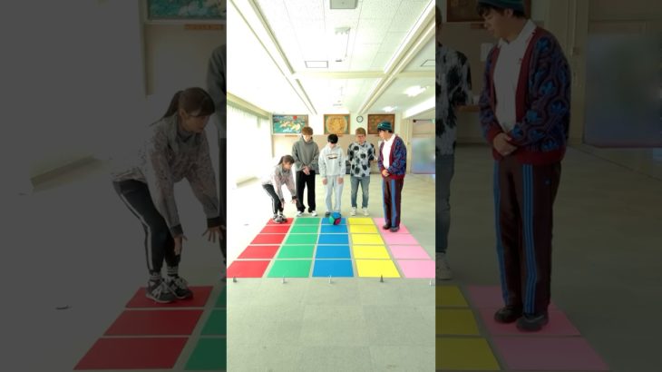 サイコロを転がして自分の色が出たらマスを進め！ #shorts