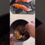 【これで10kg痩せた】栄養満点ダイエットサーモンサラダボウル💯🥑🐟🥗🎵#shorts #筋トレ #ダイエット #健康 #workout #diet  #motivation