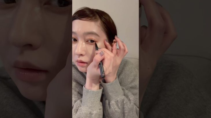 セルヴォークの新作を使ってラインメイクしてみたよ💄 #shorts