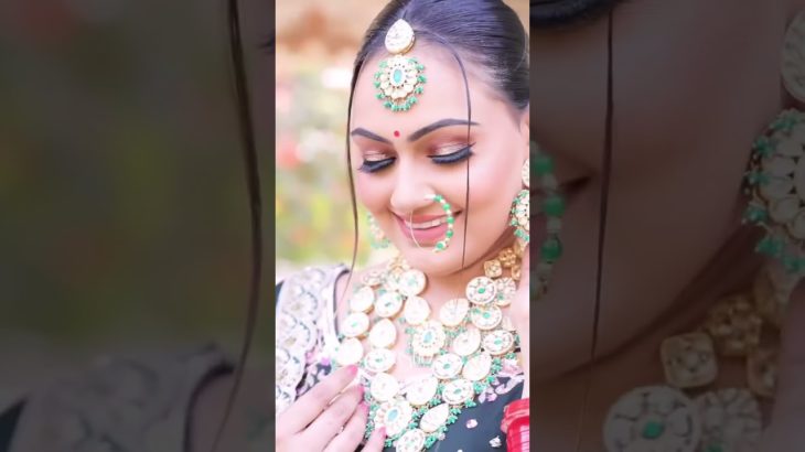 “👑✨ A royal touch for a royal bride! At Vanshiz Beauty Salon