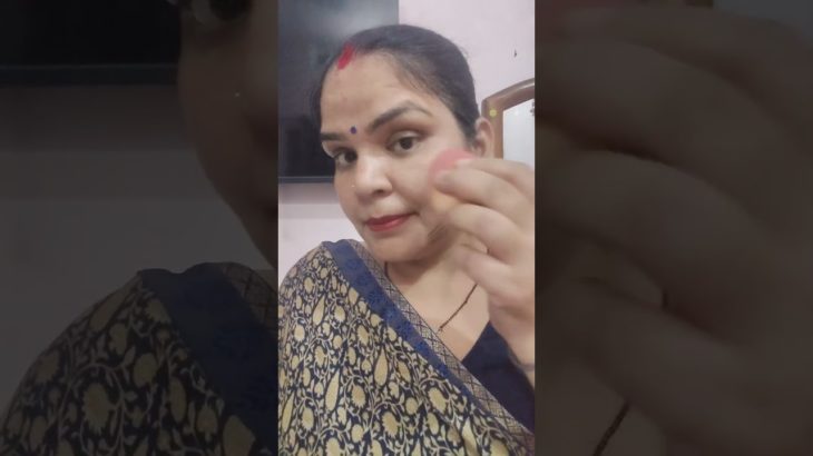 best beauty makeup hack try this hack #makeup #hack #beauty hack#viralshort #shortsfeed #viralshort