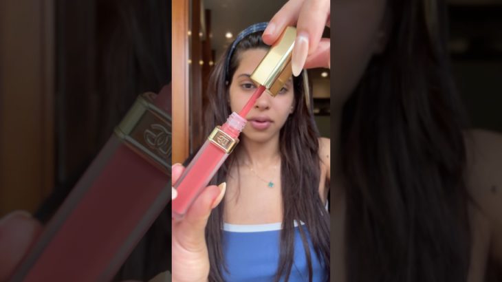 Applying BUTTERY DoIce Liquid MATTE Lipstick #shorts #beauty #makeup #trending