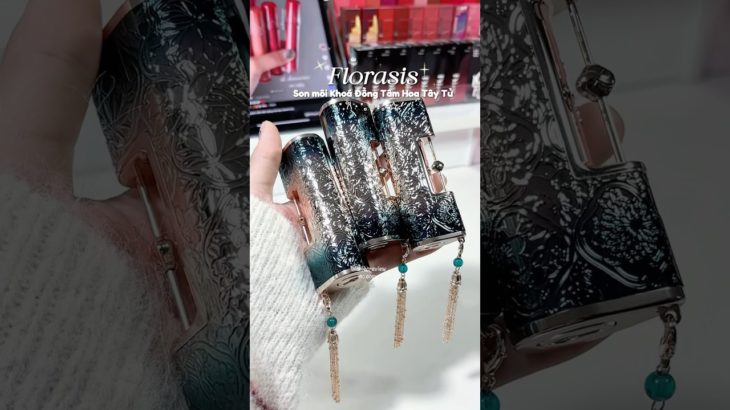 Florasis Lipstick 🍒🫶 #lipstick #beauty #cbeauty #douyinmakeup #douyin