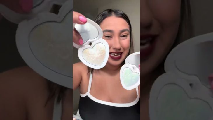 How cute are the new mini pearl gone wild highlighters Chic Beauty #kimchicchicbeauty #pearlgonewild