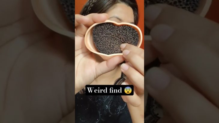 Makeup weird Find #trandingshorts #makeup #makeupartist#makeuptutorial #2025 #beauty#hack #hacks#yt