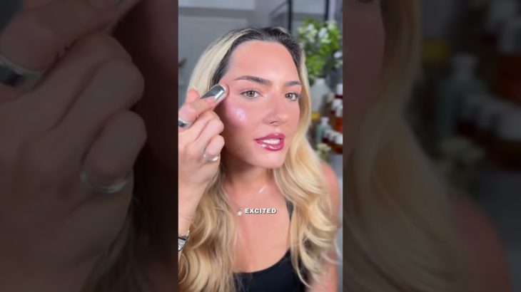 NEW fembot glow stick!? 🩵✨💞🏃🏼‍♀️ beauty #rembeauty #rembeautybyarianagrande #fembot