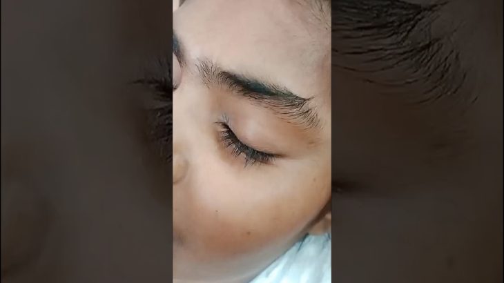 😱Weird threading tutorial #eyebrows #eyebrowtutorial #threading #eyebrow #grooming #beauty #fashion