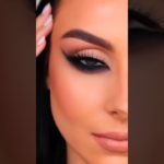 eye makeup tutorial #short #yt shorts #viral #beauty tips .  💗💜💙💖💚💝💛🧡❤️❤️