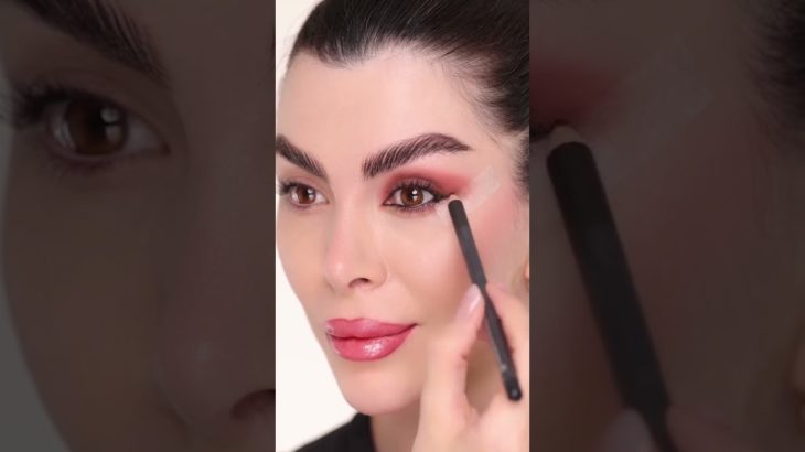 #makeup #liner #eyeliner #fyp #foryou #unfrezzmyaccount #makeup #beauty