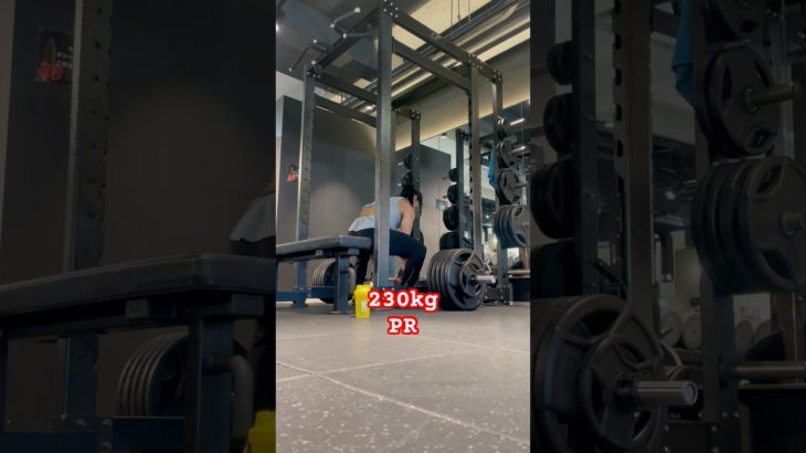 【筋肉を裏切らねぇ🔥】#双子 #ダイエット #筋トレ #ベンチプレス #スクワット #デッドリフト #筋肉を裏切らない