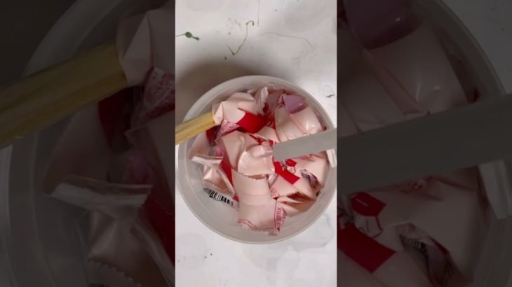 ペットボトルのラベル溶かし　4回目#ハンドメイド #実験 #リサイクル #再利用 #簡単工作 #diy #プラスチック工作 #shorts