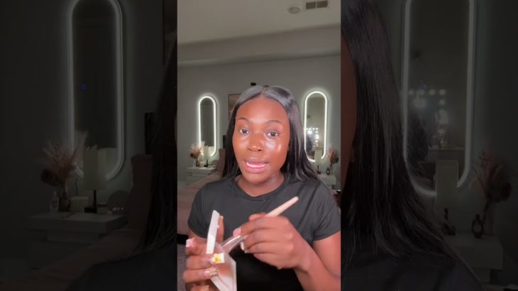 Beauty Fenty Sunscreen AKA Hydra Vizor Huez SPF30, A moisturizer, skin tint & sunscreen