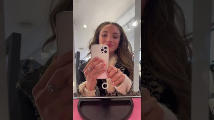 Evento de Beauty 24 con standard de Cher Beauty #cherbeauty #evento #lipgloss #customizar #gloss