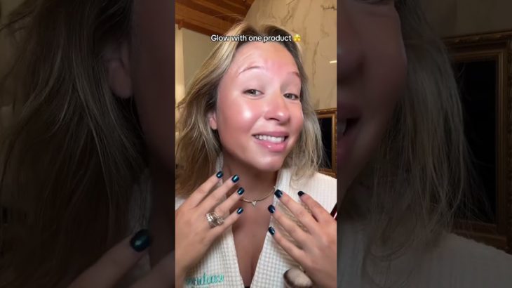 Sacheu beauty glow stayn gives the most gorgeous glow on the skin#sacheubeauty #glowyskin