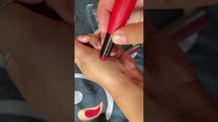 Lipstick 💄 #mars #beauty #lipstick #shorts #ytshorts #viral #trending