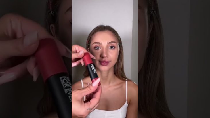 Ricreiamo il bronzy make-up utilizzando solo prodotti #short #shorts #carlior