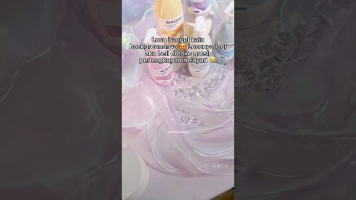 ada yg tau ini kain apa? #cr_oennie.beauty #productvideography #behindthescenes