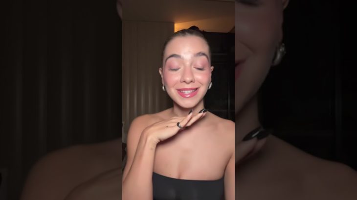 Ti mostro un Make-up rosa da fare in pochi secondi!!! @YSL Beauty #yslmakeup #look44 #adv   #shorts