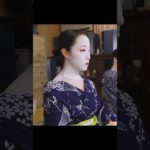 芸者さんの襟足の独特なお化粧 #geisha #makeup #メイク