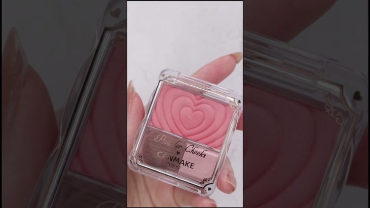 [2025年12月下旬発売]キャンメイク / CANMAKE パウダーチークス P06 ジューシーコーラル クリームチーク 24 ピーチムース