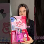 Tu ce produs de la BENEFIT ai în trusa ta de make-up? 💗 FOLLOW: @andraudar 😍