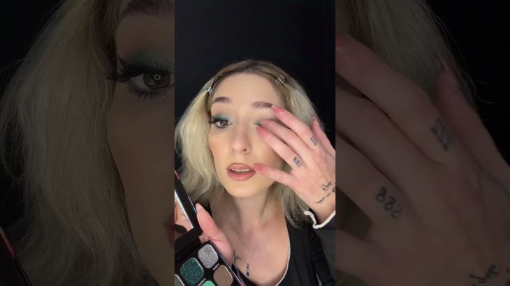 Tutorial make-up cu paleta de la Make-up Revolution Chilled #makeuptutorial #makeuprevolution