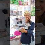 Loja de Make no shopping chinês no Brás