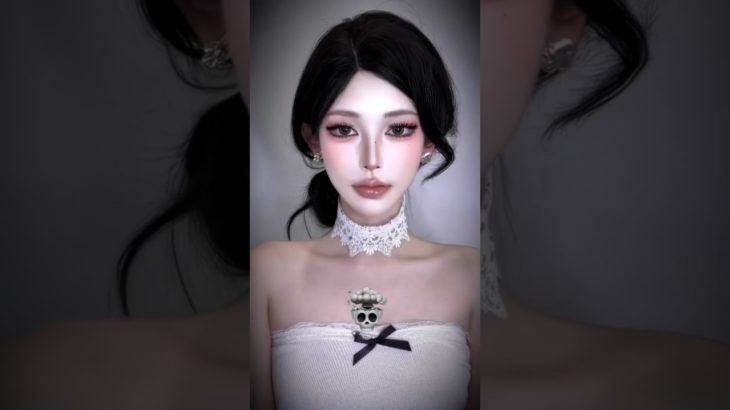 dk:)The power of makeup 💄🐝#dkrobiyul #makeup #beauty #lifeisbutadream #90shairstyle.