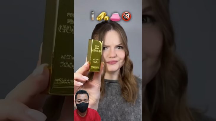 Cc:@Daria.beauty The WEIRDEST lipstick #shorts