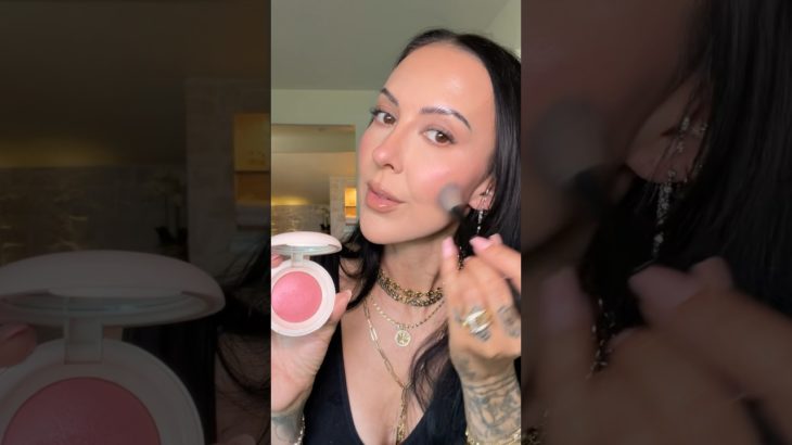 Full Face Using the New Rare Beauty Matte Foundation #promakeupartist #grwm #quickmakeup #makeup