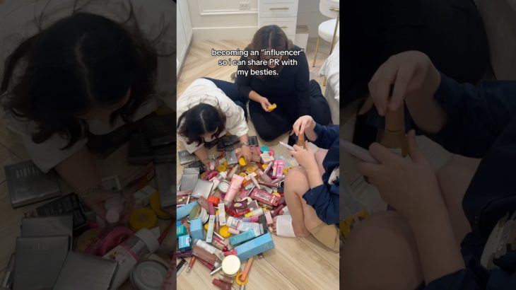SHARING PR PACKAGES WITH FRIENDS 💓 #makeup #beauty #influencer