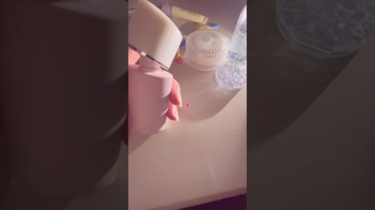 ‎🤍だけちょっと不透明度上げてます！#ほあ #コスメ #雰囲気 #生活音 #メイク #ばずれ #嫁がとーとい #ほあるあ #ほあるあ夫婦 #るあだいすき #asmr