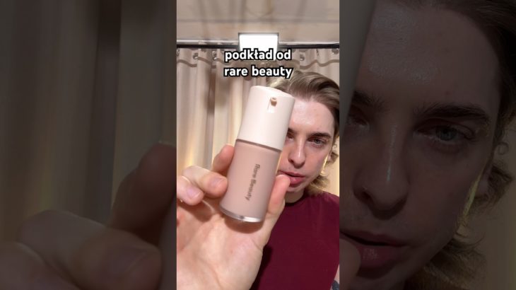 pierwsze wrażenie nowego podkładu od rare beauty